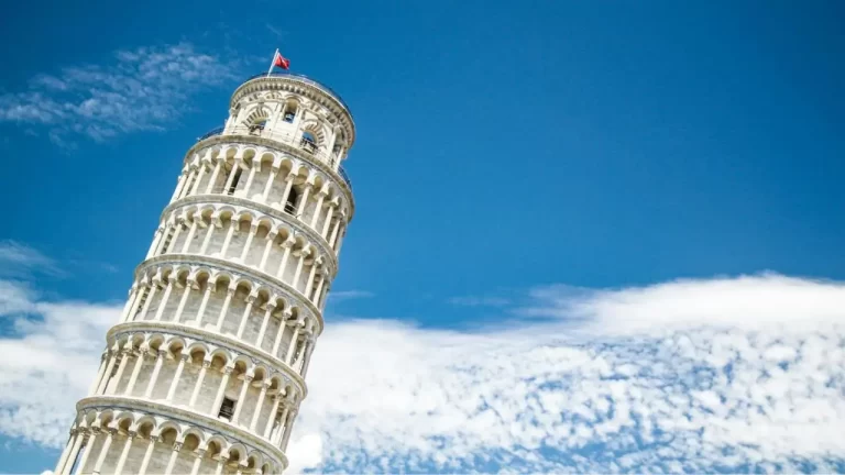 Explorando Itália Pisa