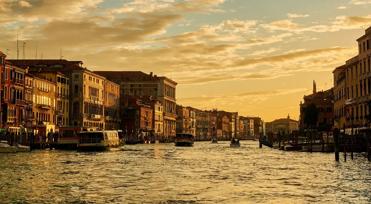 Como Veneza Foi Construída